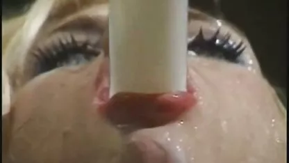 בחורה יפה שנפגעה קשה על ידי handjob אצבע סרטי סקס במשפחה חינם