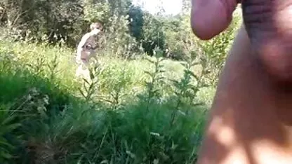 נטשה השמנה מזדיינת עם מילפיות חינם חבר בדירה שלה.