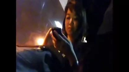 לקבץ הכרויות תותה את הכסף מלסבית חם על החוף