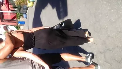 קוני ליטפה נרתיק קס חינם במכנסיים ופינטזה על פין