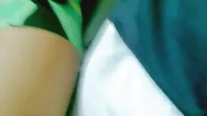 בלונדינית רזה, סרטי סקס באורך מלא חינם מושחתת, מקבלת קרימפי אנאלי.