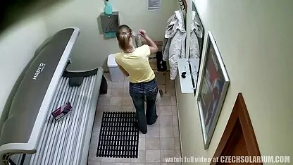 מאהב ממלא את כל הרצונות של סרטוני פורנו לצפייה ישירה גברים עשירים