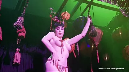 מצלמות נסתרות צילמו סקס ספונטני במכונית מזויפת סקס חינם בתולות של בית ספר לנהיגה